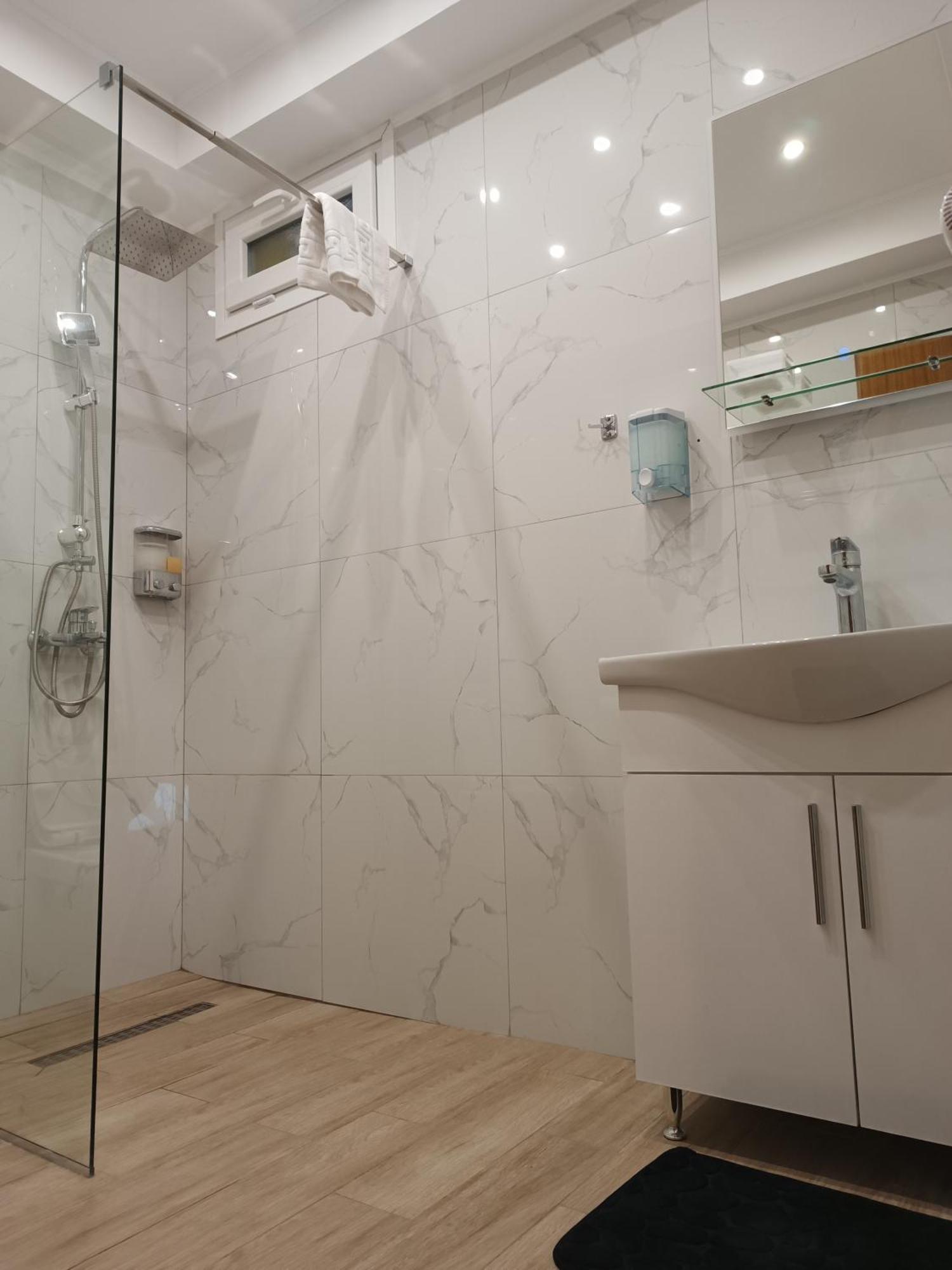 Pablo Boutique Rooms Neon Petritsion Bagian luar foto